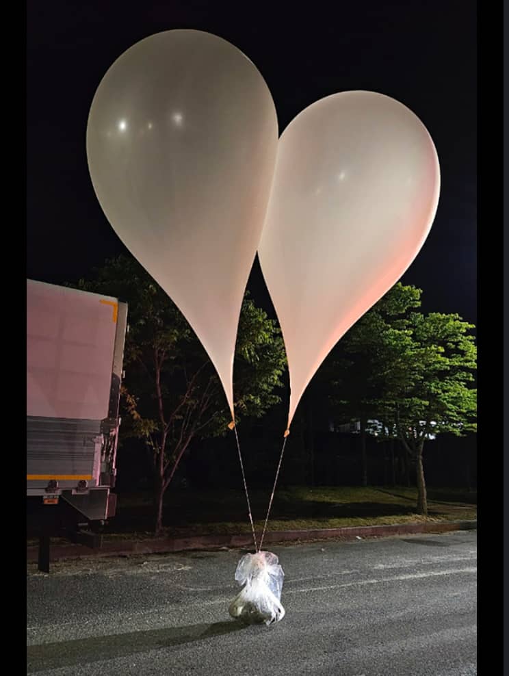 North Korea Releases Rubbish-Filled Balloons Into South Korea