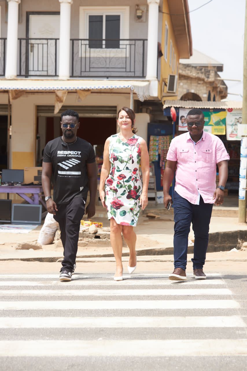 Norway Ambassador To Ghana, Ingrid Mollesta, Collaborates With Kobby Kyei To Construct Zebra Crossing At Mizpah-D Academy In  Sowutoum