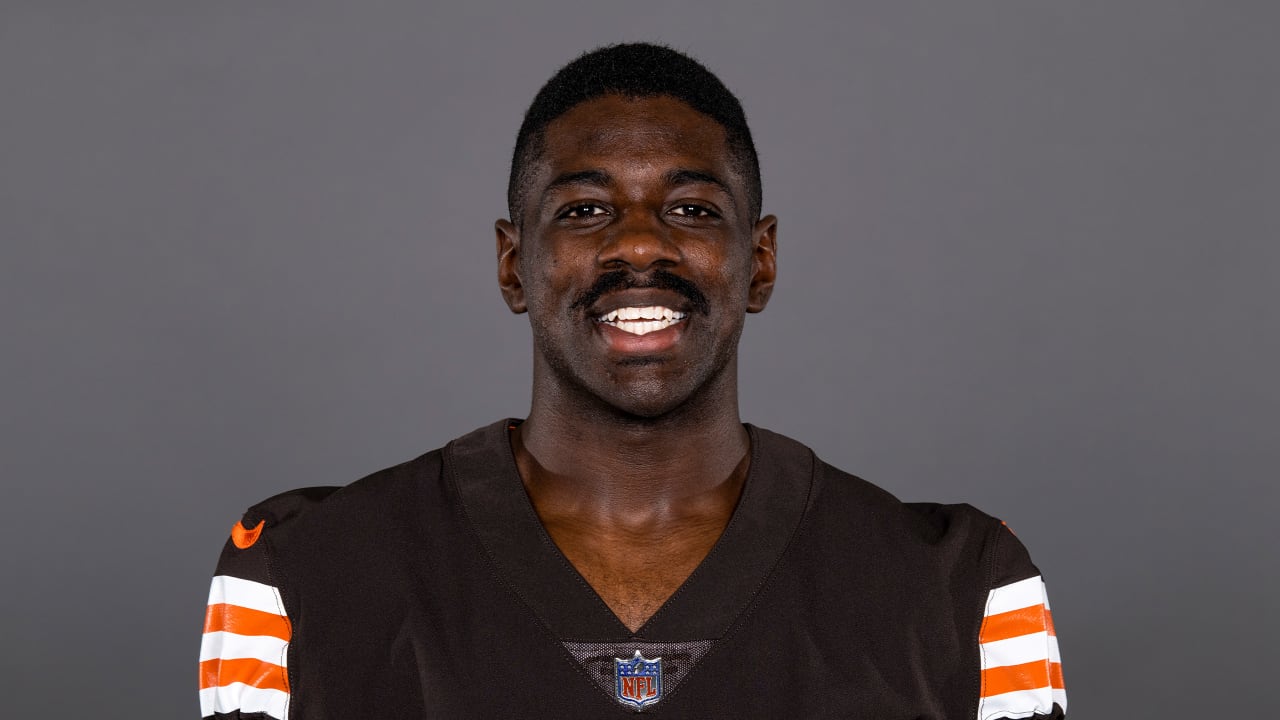 Nfl Star Jeremiah Owusu-Koramoah To Return To Ghana To Connect With Roots